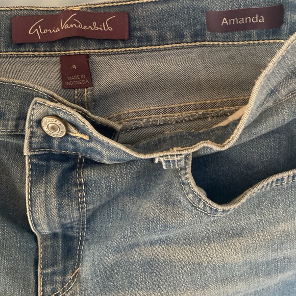 Gloria Vanderbilt size 4 jeans - Picture 1 of 5